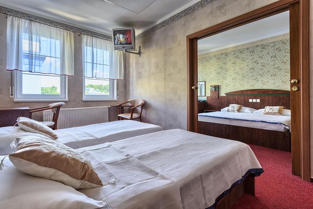 Wellness Hotel Babylon Liberec Extérieur photo