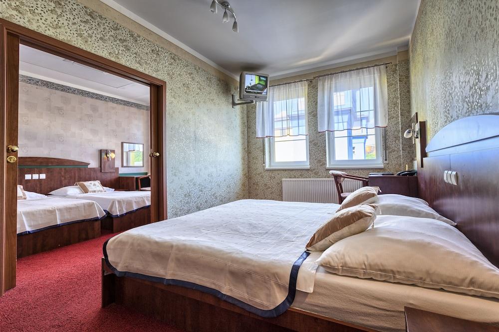 Wellness Hotel Babylon Liberec Extérieur photo