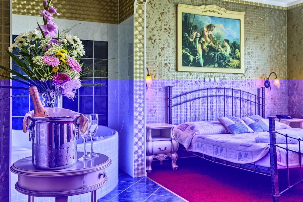 Wellness Hotel Babylon Liberec Extérieur photo