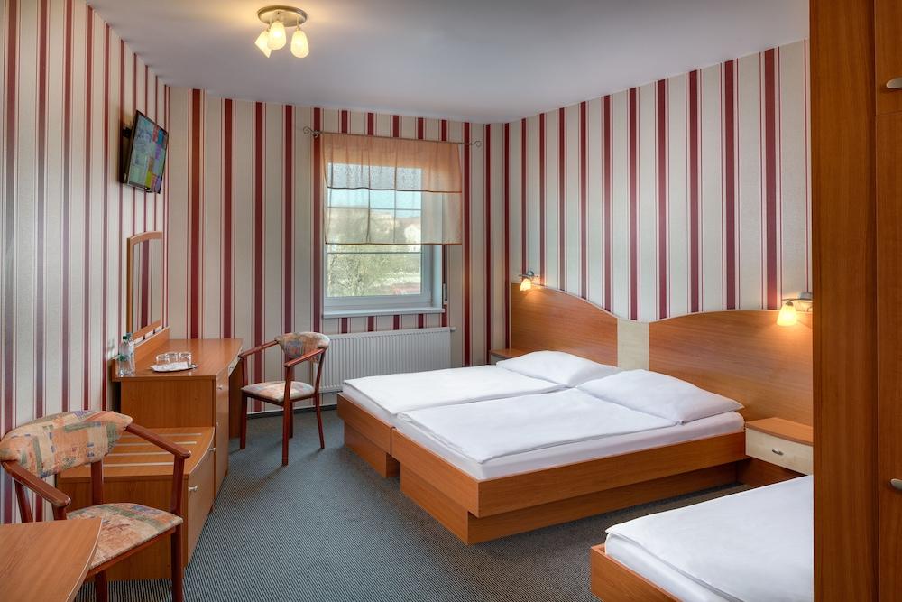 Wellness Hotel Babylon Liberec Extérieur photo