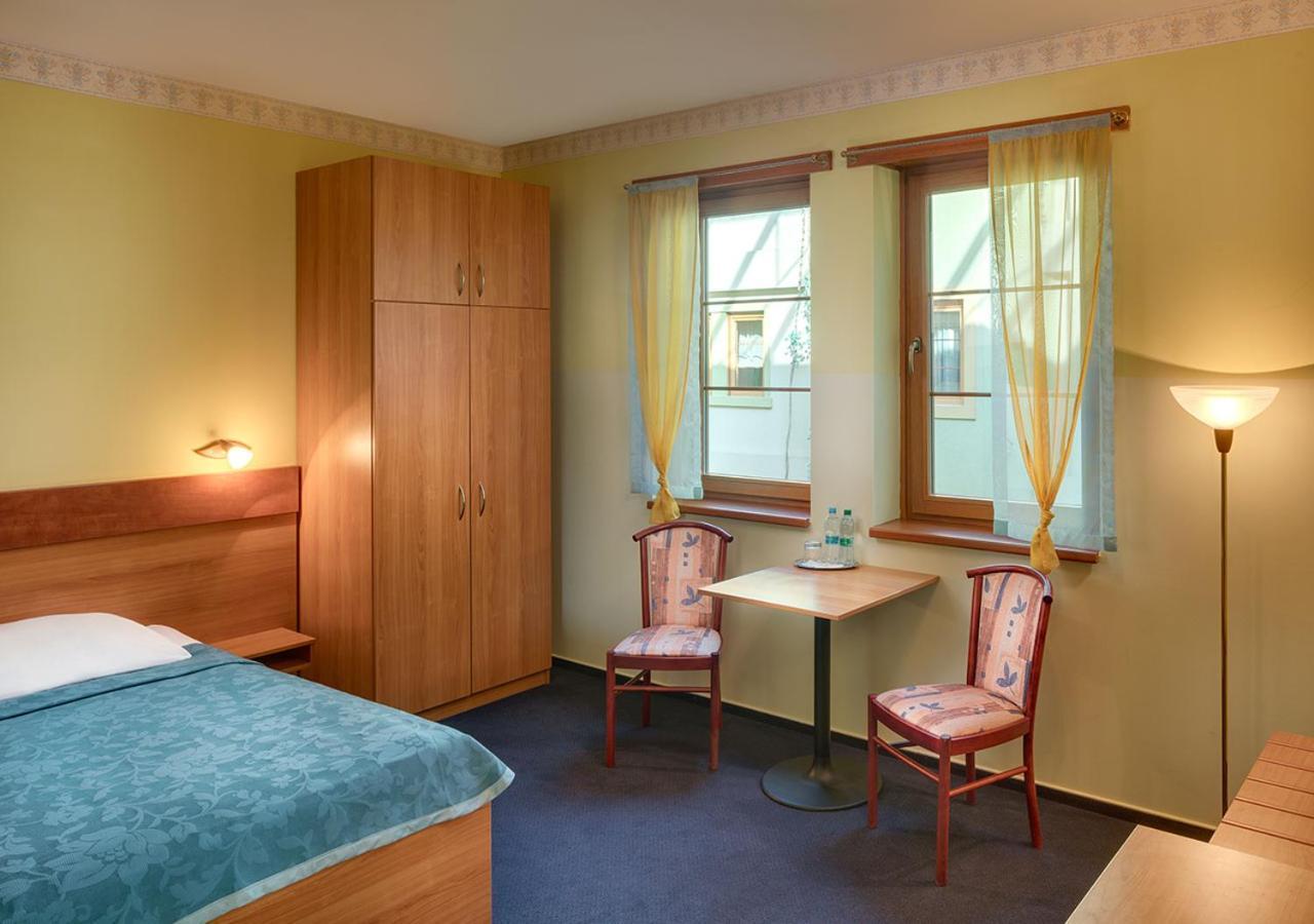 Wellness Hotel Babylon Liberec Extérieur photo