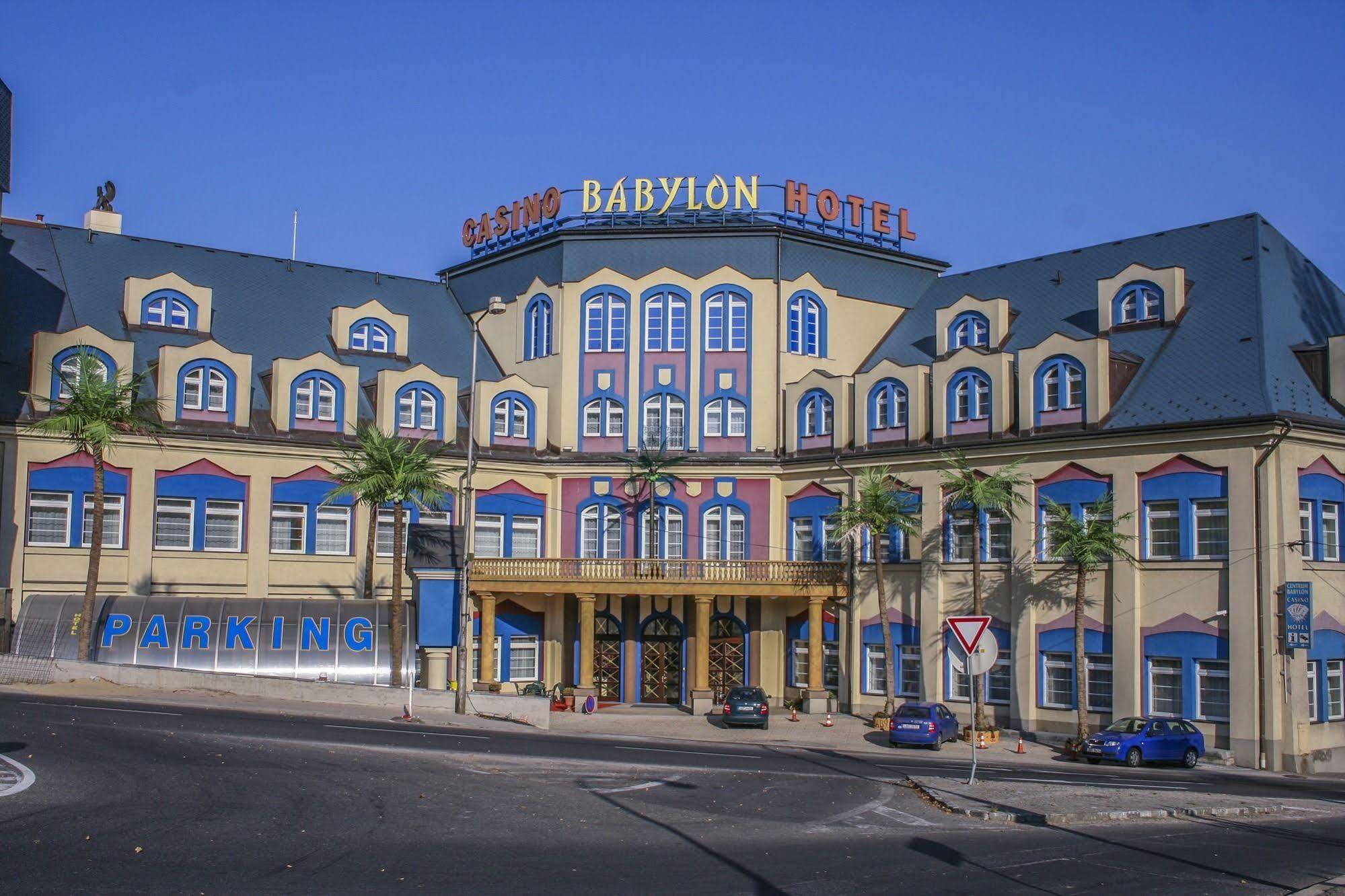 Wellness Hotel Babylon Liberec Extérieur photo